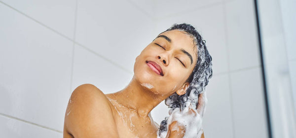 Glamour UK: 11 vital mistakes you make in the shower that ruin your skin (including showering every day!)